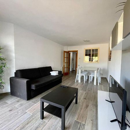 For A Stay Santillana Plaza Salou Bagian luar foto